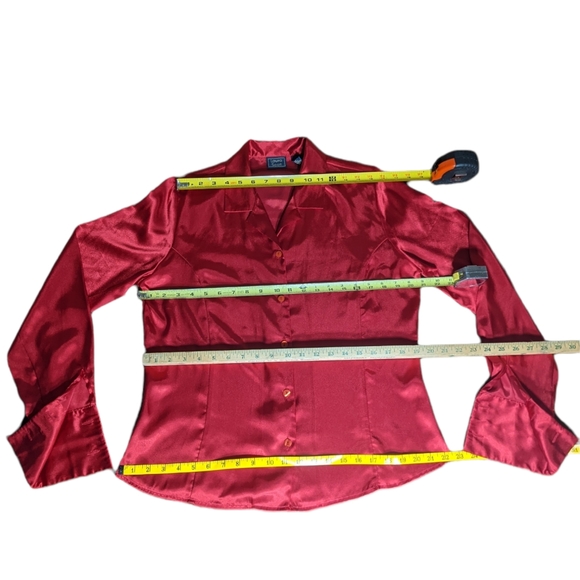 VTG 14 Shiny Red Satin Button Top Balloon Long Sleeve Blouse Cufflink Style Cuff - Picture 3 of 16